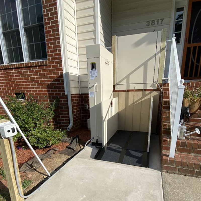 Harmar Highlander RPL400 Residential Vertical Platform Lift